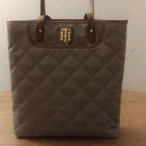 Tommy Hilfiger Tote